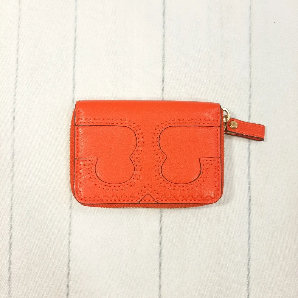 Tory Burch Small Orange Leather Purse With Key Fob. Zip Fastening - Picture 5 of 13